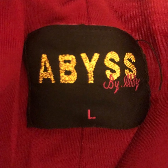 Abyss by Abby Formal / Cocktail Dress Tagged as Size L (but fits 10/12) - Picture 11 of 12